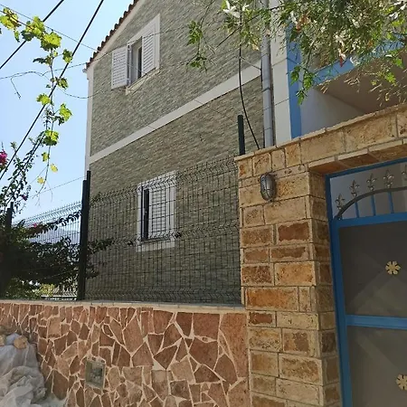 Bella Vista Gasthuis Himare