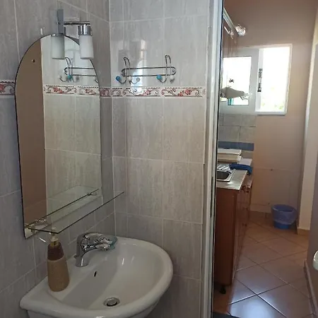 Bella Vista بيت ضيافة 3*