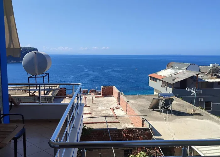 Bella Vista