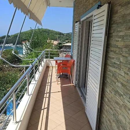 Affittacamere Bella Vista Himare